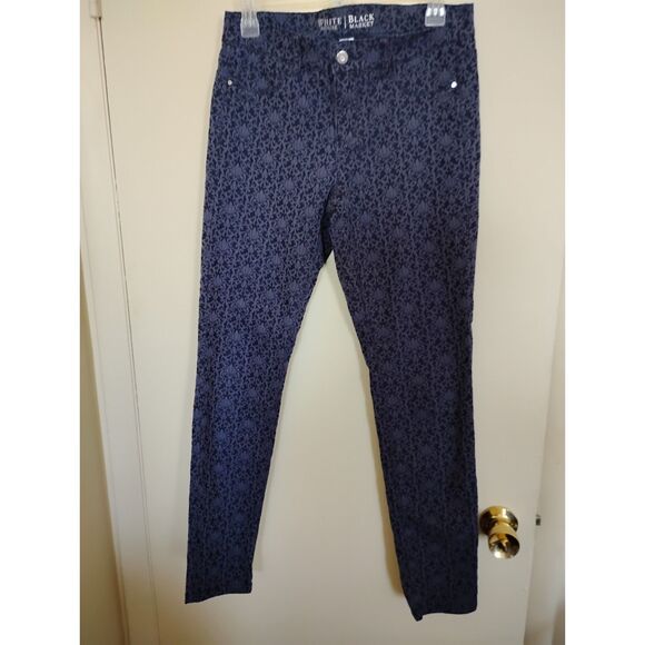 White House/Black Market Patterned Textured Navy Skinny Jeans size 6 Women's - Picture 1 of 4
